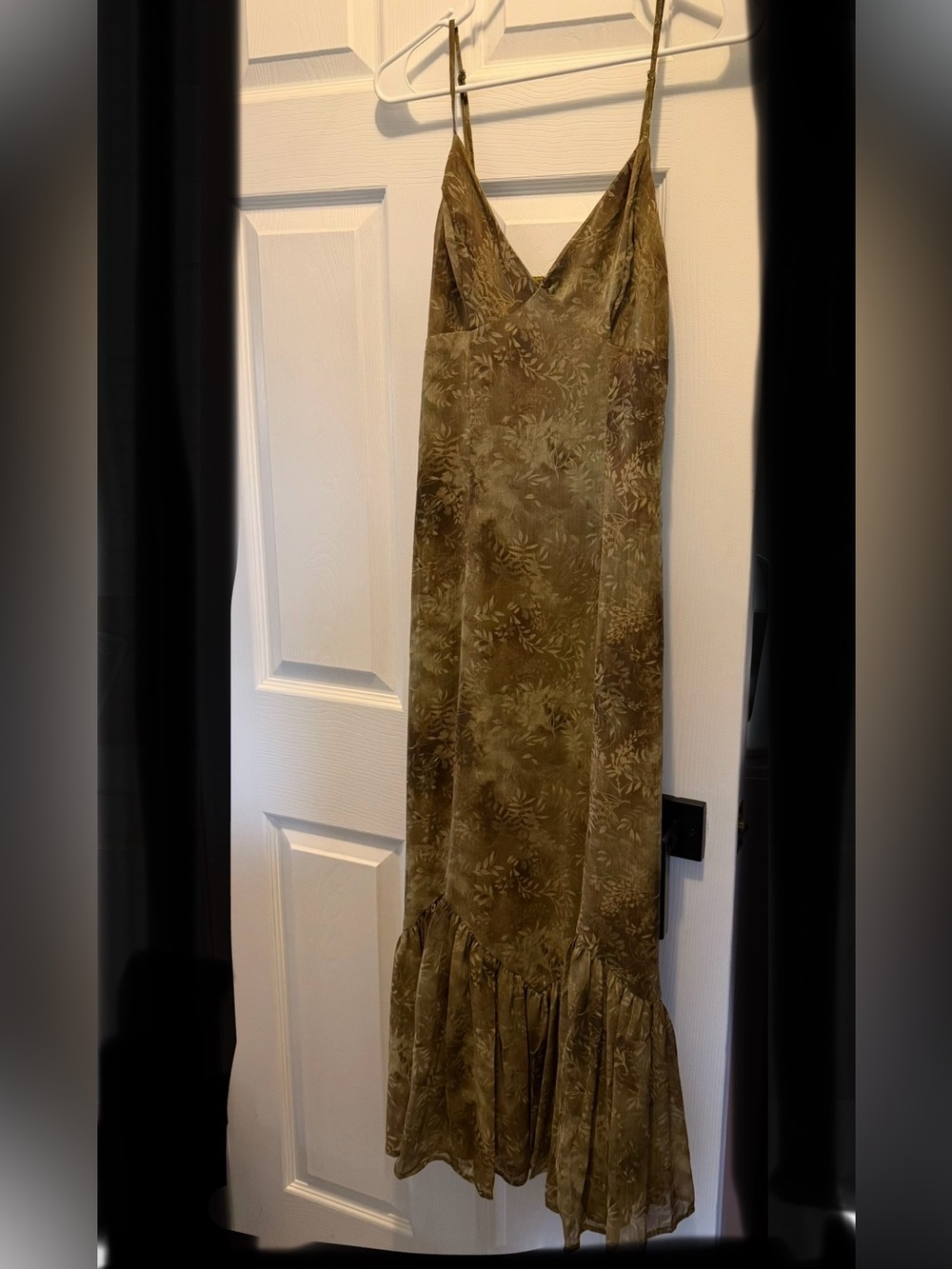 Storia Olive Green Floral Dress